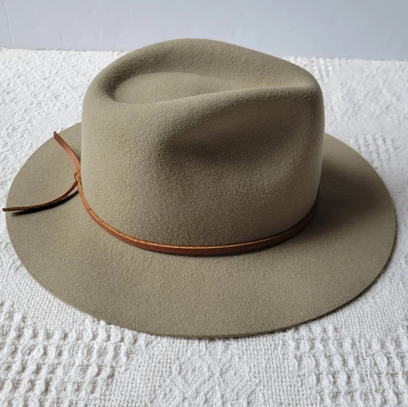 WESLEY PACKABLE UNISEX SUMMER FEDORA  FLAT RIMMED HAT - LIGHT OLIVE BY BRIXTON - Picture 3 of 10